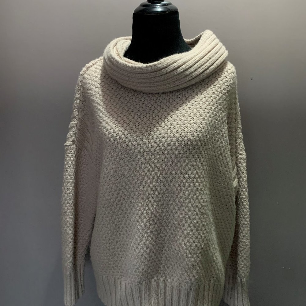 Jennifer Lopez Sweater